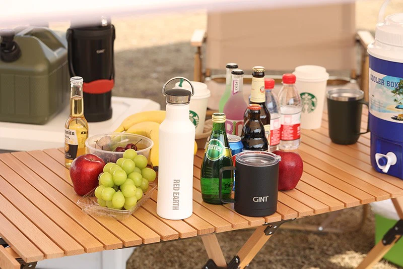 water bottle with handle water bottle with handle